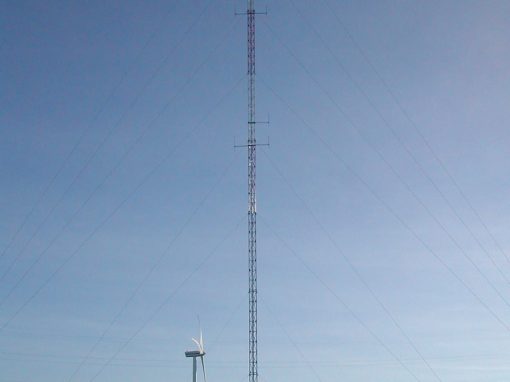 Lowering of the Marsac-sur-Don measurement tower in sections